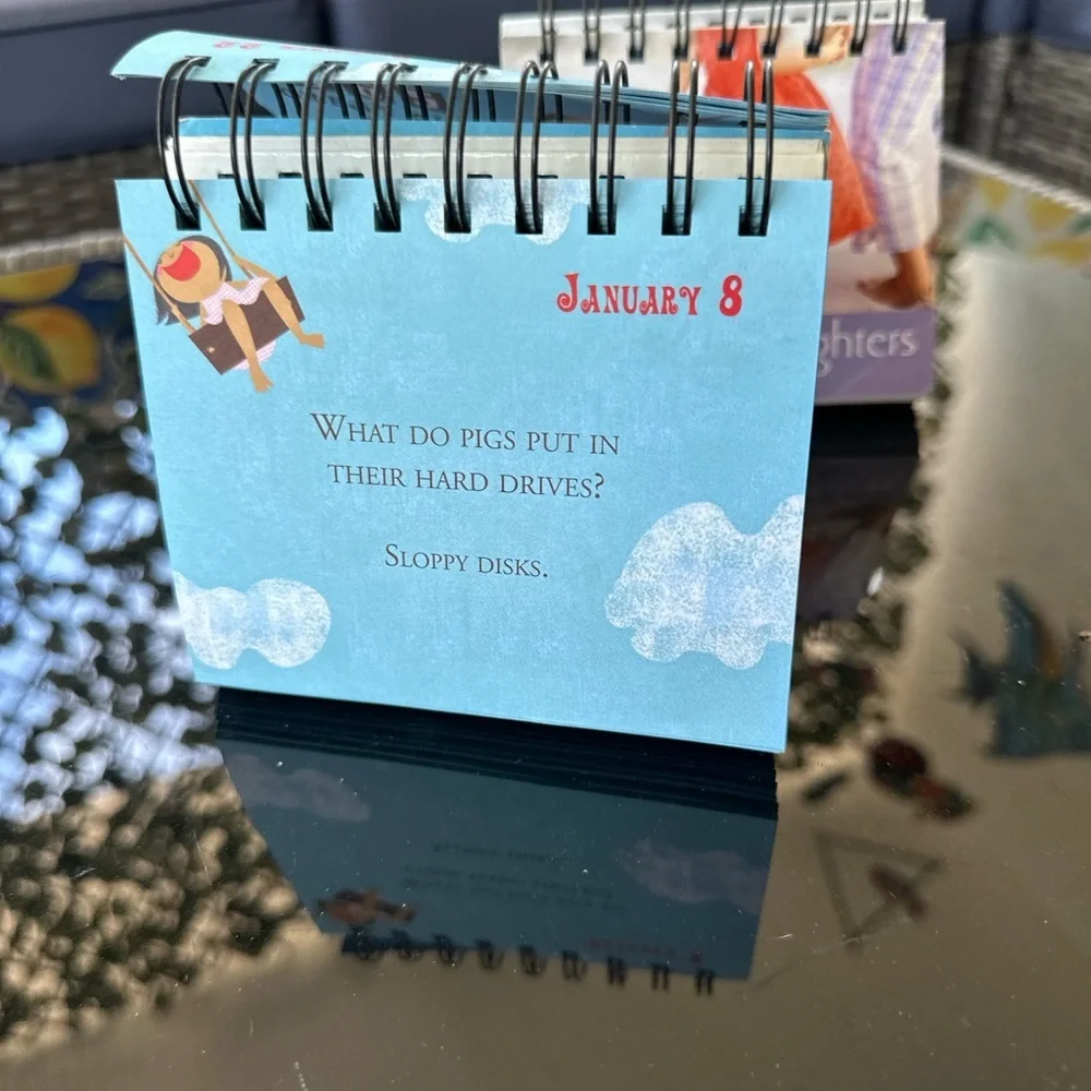 365 Great Clean Jokes and Treasured Moments Calendar Set